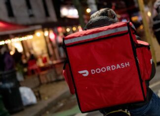 DoorDash, Deliveroo’yu 3.6 milyar dolara satın almak için teklif verdi